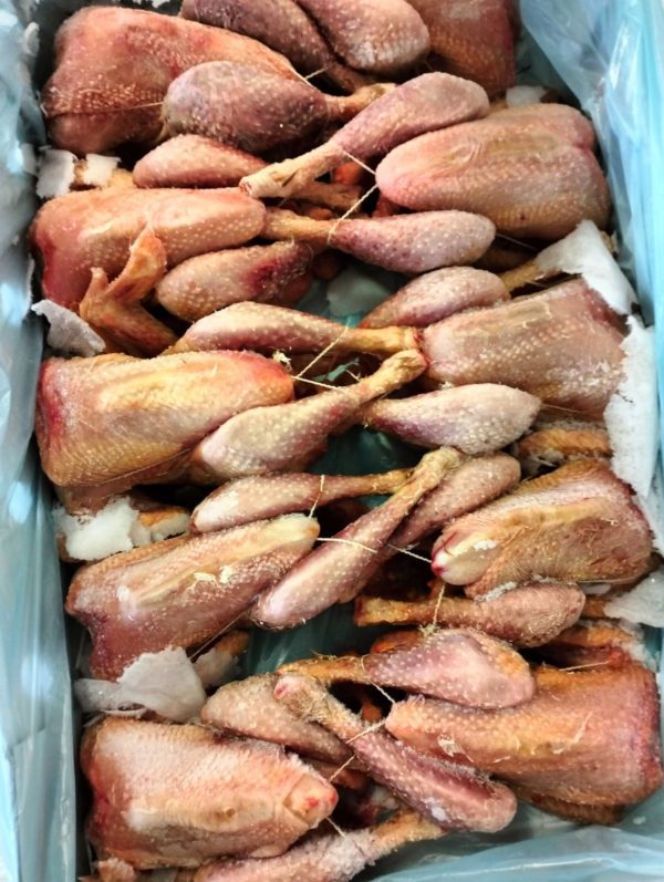 Poule Halal poids variable vrac x10